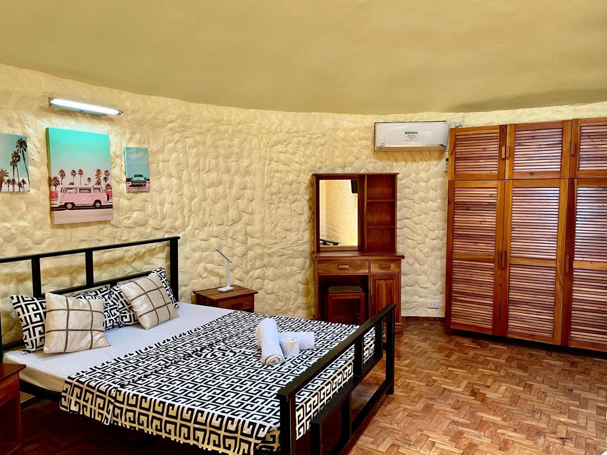 Midnite Inn Panglao Esterno foto