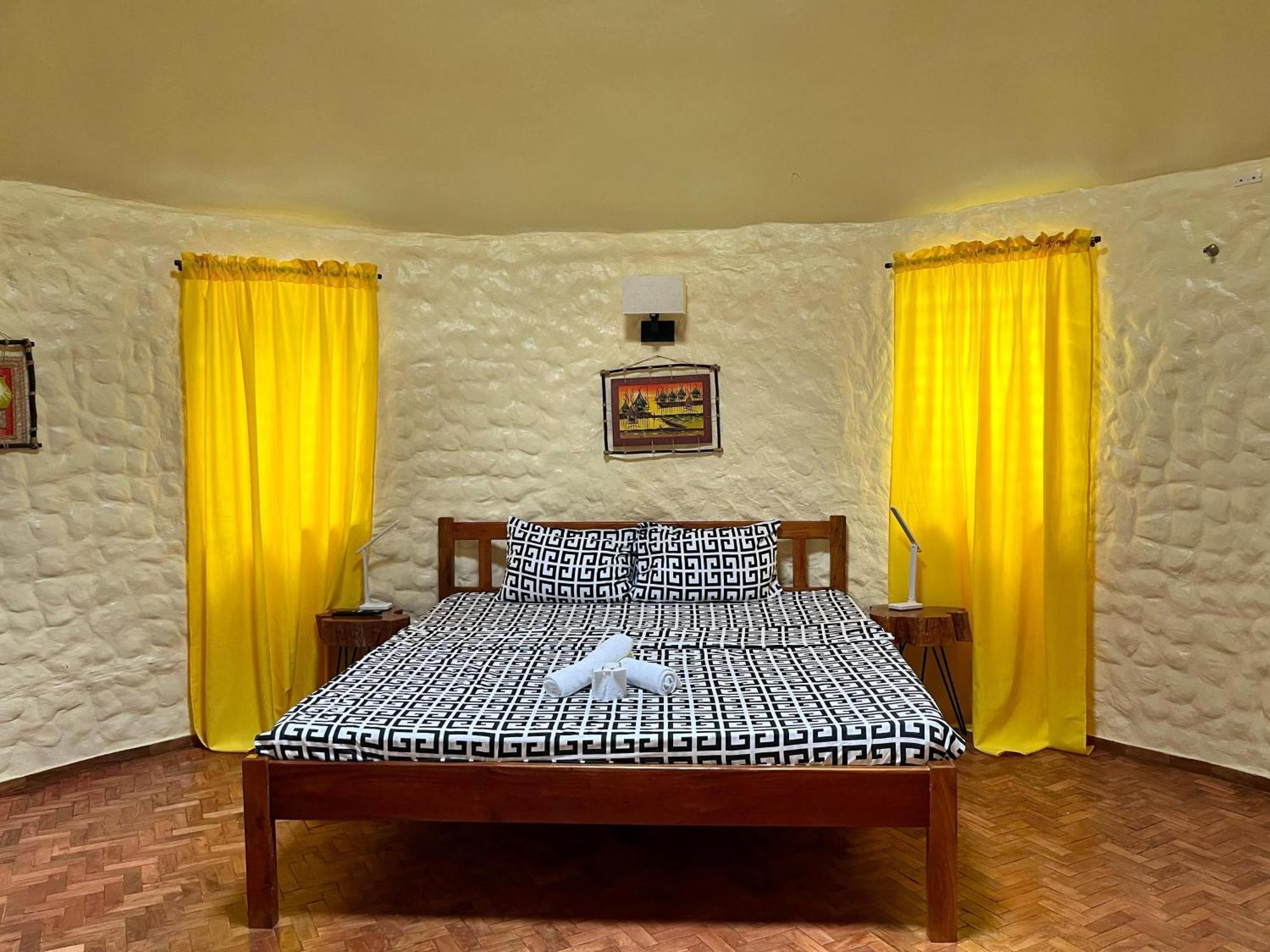 Midnite Inn Panglao Esterno foto